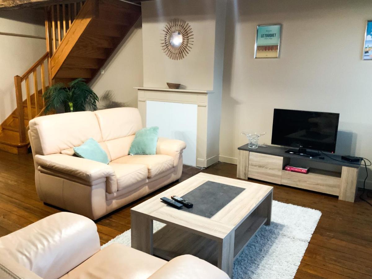 Grand Appartement Idealement Situe 7 Places Desvres Экстерьер фото